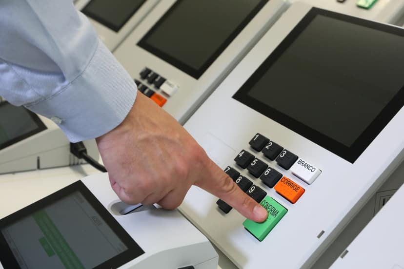 Kassio Nunes Marques difende le urne elettroniche e la sicurezza del sistema di voto