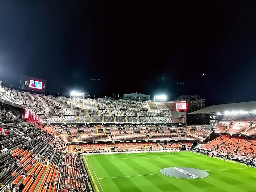 Real Madrid takes on Schalke 04 in preseason friendly