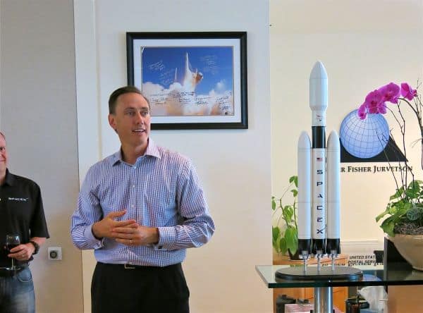 Retail Investors Sell SpaceX Shares for the First Time