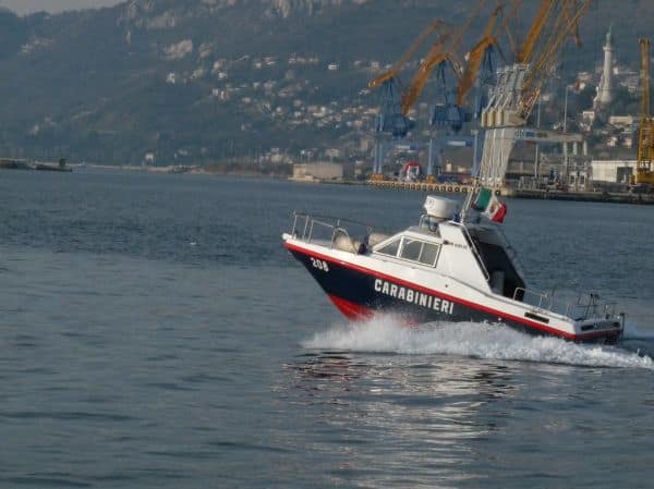 Un automobiliste renverse des cyclistes à Lanzo Torinese, quatre blessés