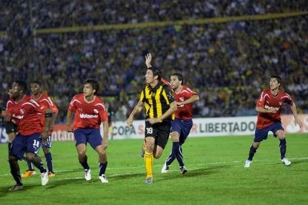 Independiente eliminado de la Copa Argentina tras perder 4-0 con Atlético Tucumán