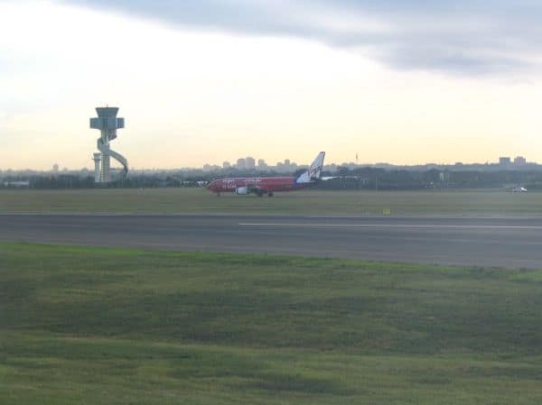 Multiple Flight Incidents at Sydney Airport Prompt Investigations