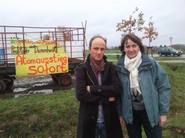 Premier Jetten: 'Don't demonstrate on highways, it's extremely dangerous'