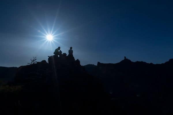 Totale zonsverduistering zorgt voor grote belangstelling in Spanje