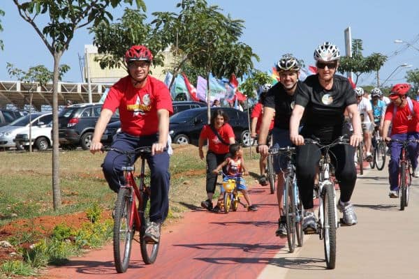 Montenegro criticizes "modern censorship" at Festa do Pontal