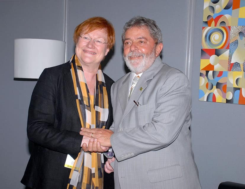 Il cancelliere brasiliano chiede la fine delle aggressioni dell'Argentina a Lula