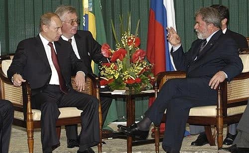 Il cancelliere brasiliano chiede la fine delle aggressioni dell'Argentina a Lula