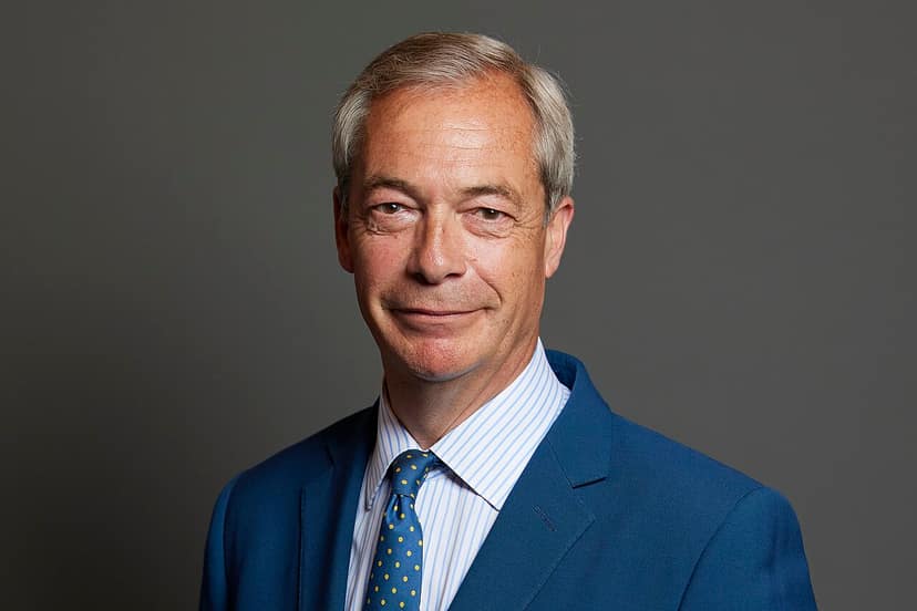 Farage propone la deportazione di criminali stranieri in El Salvador
