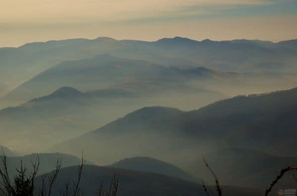Vooruitgang in de strijd tegen de brand in Niebla die 31.000 hectare raakt