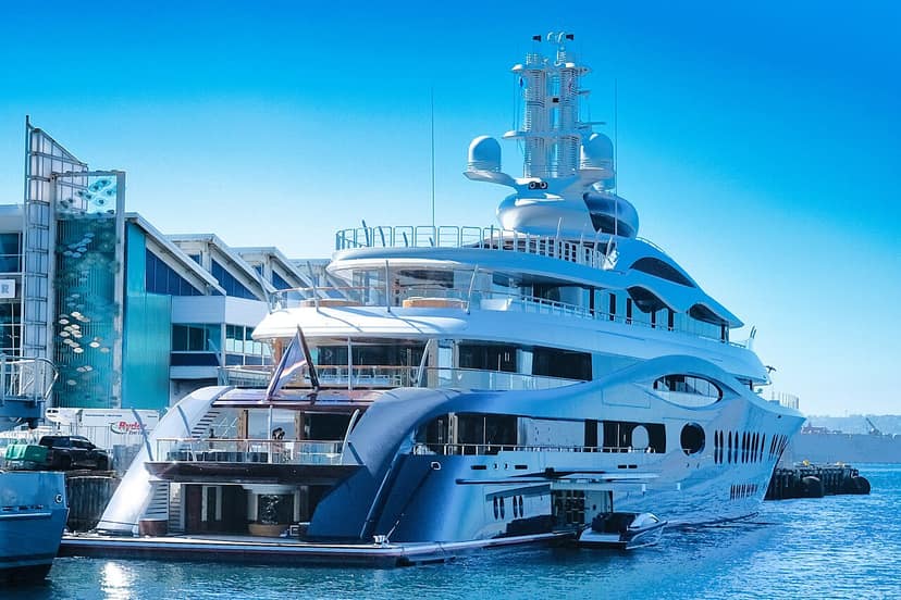 L'equipaggio della yacht di Zuckerberg non ha sentito la chiamata per assistenza marittima, secondo un portavoce