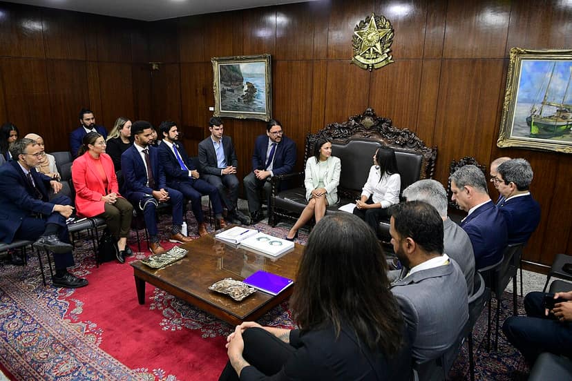 Ocasio-Cortez ammette candidatura alla presidenza degli Stati Uniti nel 2028