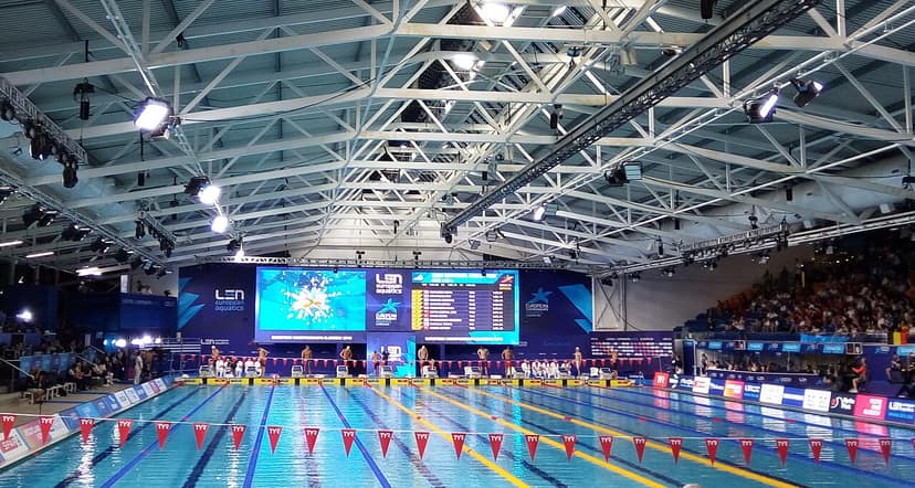 Parigi ospita la prima competizione di tuffi in alto nella Senna