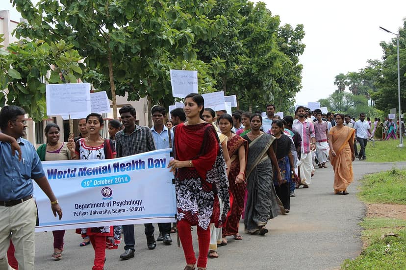 Walk-in mental health centres to be established across England