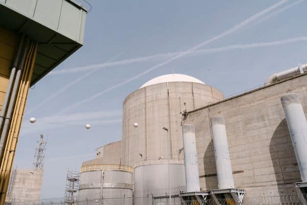 La proroga della centrale di Almaraz genera reazioni diverse