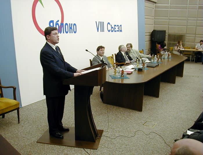 Corte russa proíbe partido anti-guerra de participar em eleições parlamentares