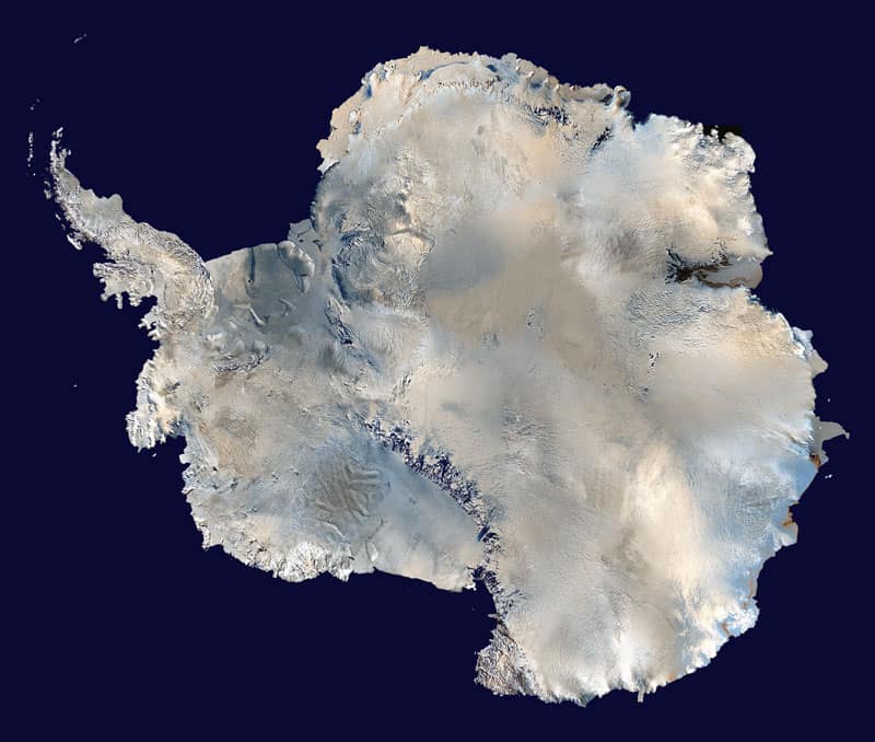 L'equipaggio australiano completa un difficile soccorso invernale in Antartide