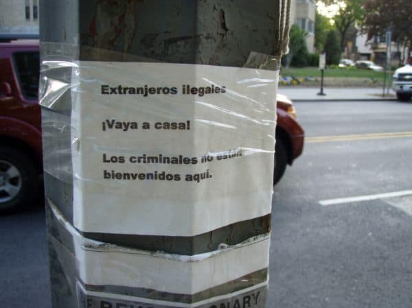 Carrascosa states that Portuguese people do not have the right to be xenophobic